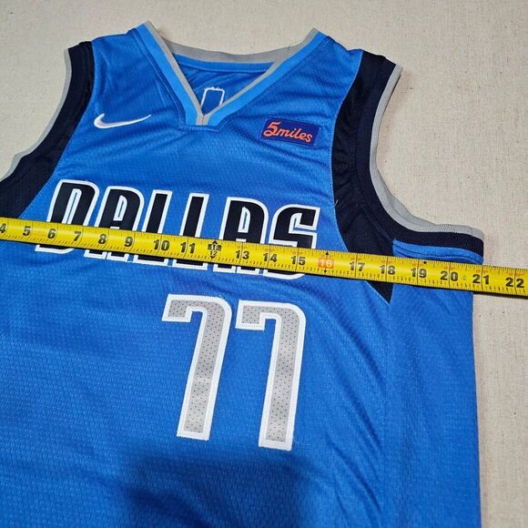 Dallas Mavericks #77 Luka Doncic 5 Miles Stitched Jersey Nike Size 50 (XL) - Picture 7 of 8